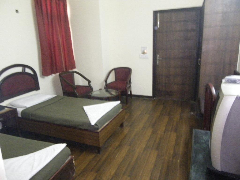 Hotel Metro Continental 델리 객실 사진